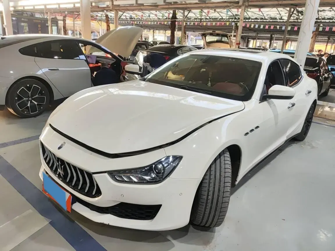 2018 Maserati Ghibli 3.0T 350HP V6 8AT,autocango,china used car exporter,china ev exporter,chinese used car exporter,chinese used ev exporter
