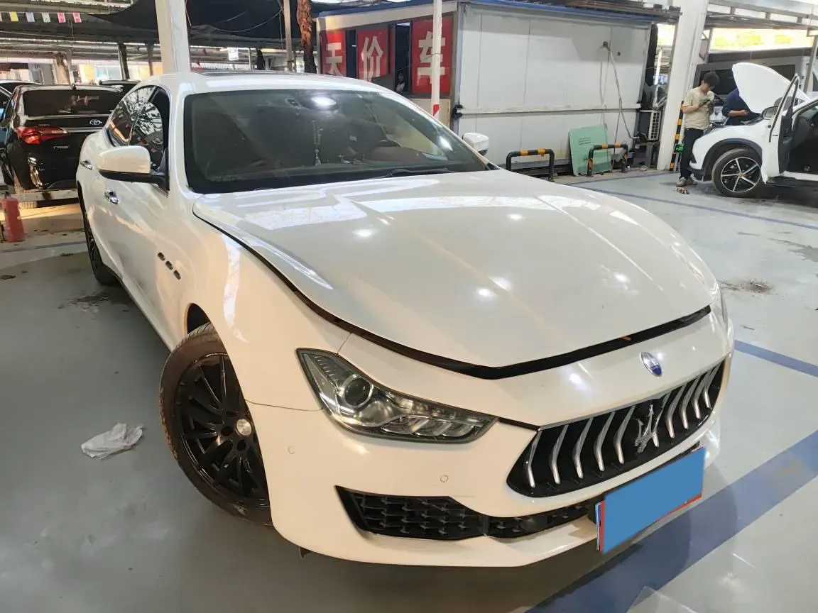 2018 Maserati Ghibli 3.0T 350HP V6 8AT,autocango,china used car exporter,china ev exporter,chinese used car exporter,chinese used ev exporter