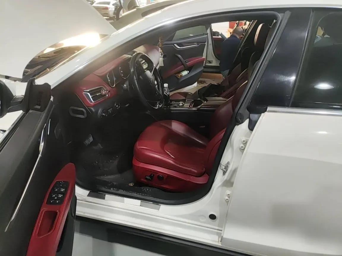 2018 Maserati Ghibli 3.0T 350HP V6 8AT,autocango,china used car exporter,china ev exporter,chinese used car exporter,chinese used ev exporter