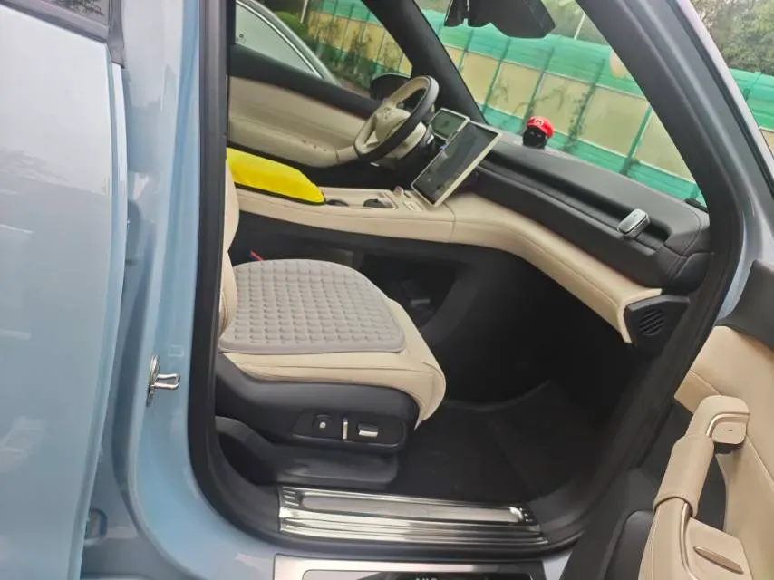 2024 NIO ES6 BEV 75KWH,autocango,china used car exporter,china ev exporter,chinese used car exporter,chinese used ev exporter