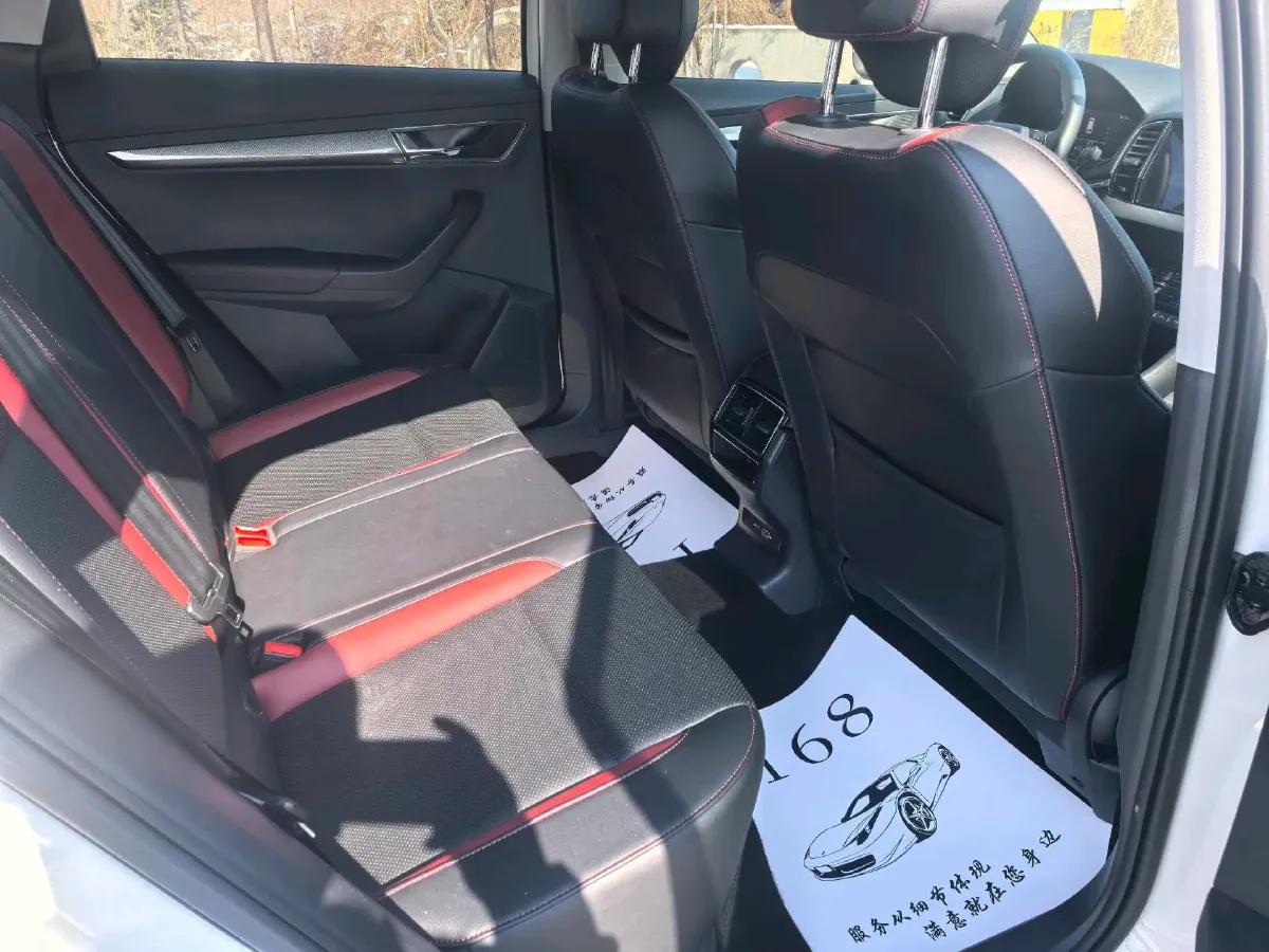 2022 Skoda Karoq 1.4T 150HP L4 7DCT,autocango,china used car exporter,china ev exporter,chinese used car exporter,chinese used ev exporter