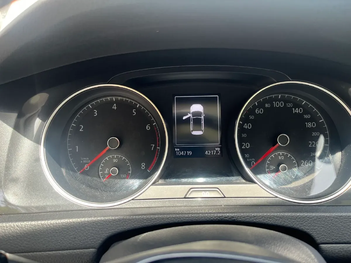 2019 Volkswagen Golf 1.2T 116HP L4 7DCT,autocango,china used car exporter,china ev exporter,chinese used car exporter,chinese used ev exporter