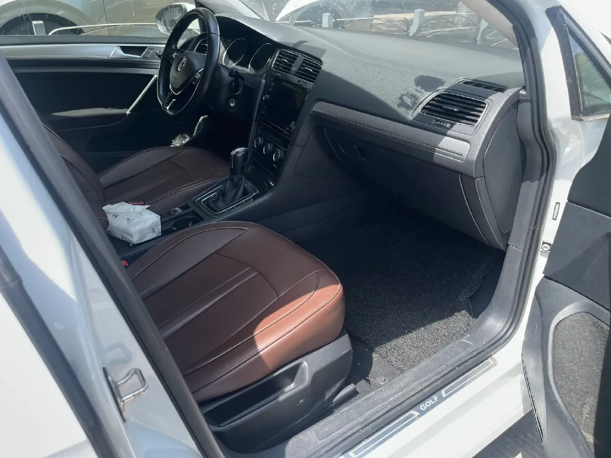 2019 Volkswagen Golf 1.2T 116HP L4 7DCT,autocango,china used car exporter,china ev exporter,chinese used car exporter,chinese used ev exporter