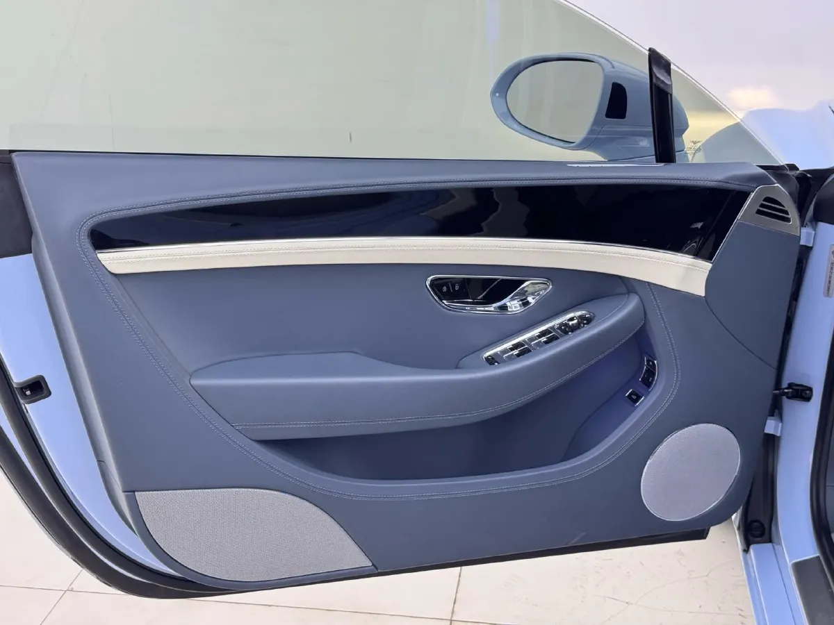 2020 Bentley Continental 4.0T 549HP V8 8DCT,autocango,china used car exporter,china ev exporter,chinese used car exporter,chinese used ev exporter