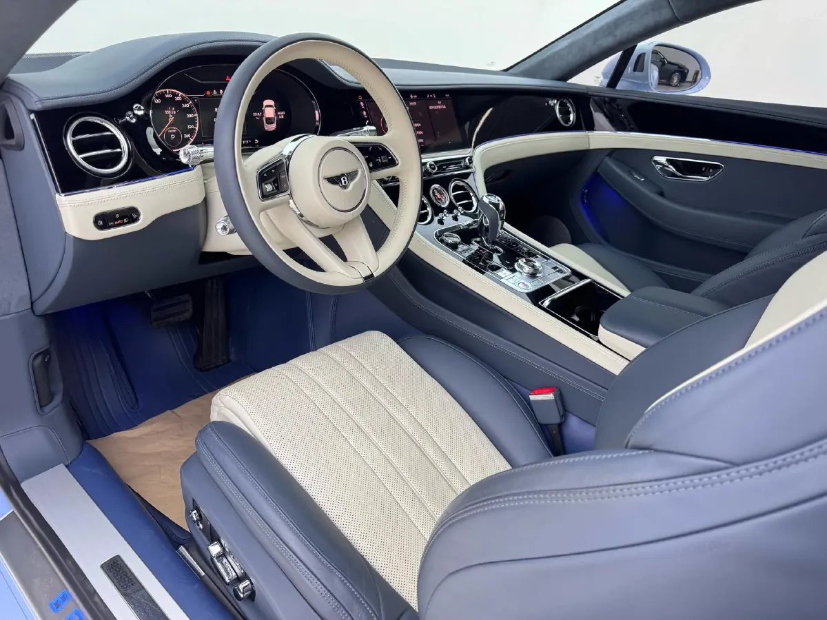 2020 Bentley Continental 4.0T 549HP V8 8DCT,autocango,china used car exporter,china ev exporter,chinese used car exporter,chinese used ev exporter