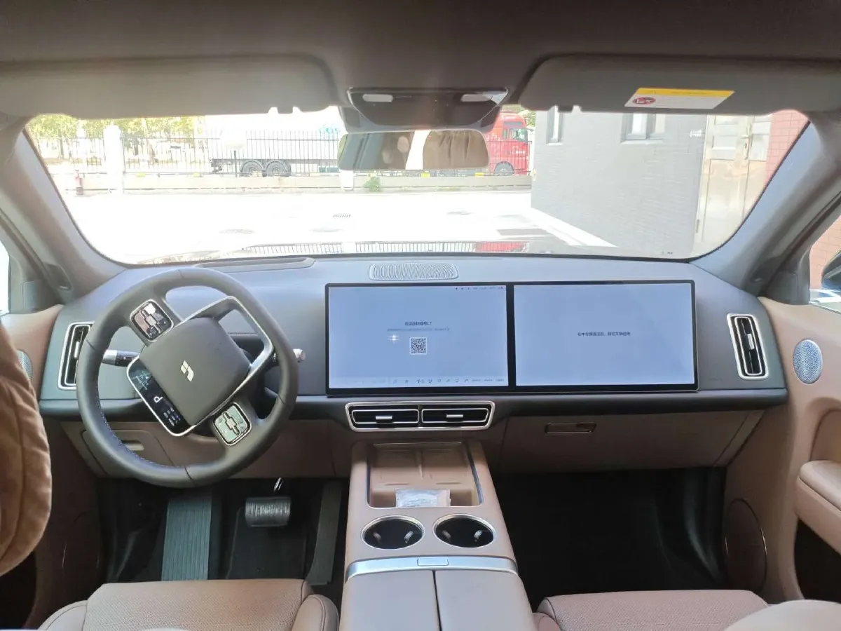 2025 Li L7 Range Extended 154HP REEV,autocango,china used car exporter,china ev exporter,chinese used car exporter,chinese used ev exporter