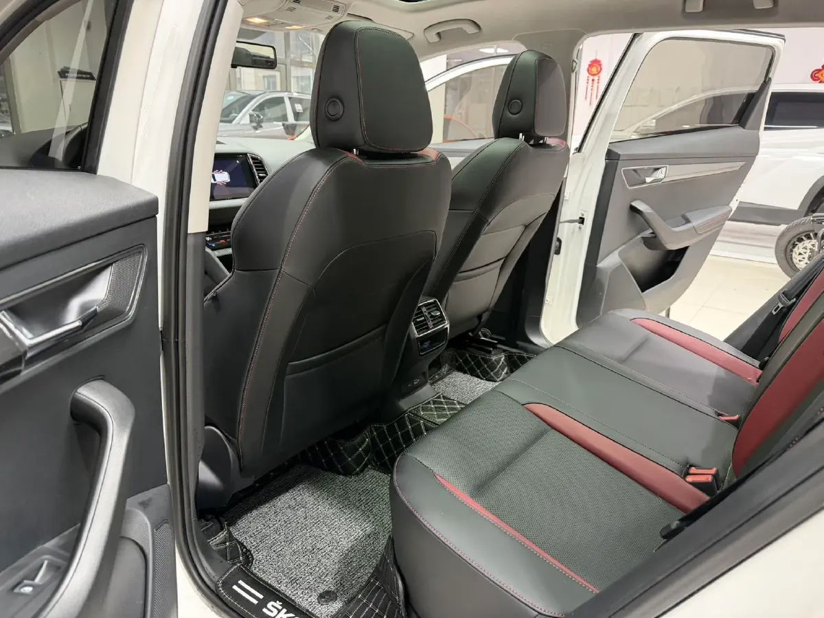 2022 Skoda Karoq 1.4T 150HP L4 7DCT,autocango,china used car exporter,china ev exporter,chinese used car exporter,chinese used ev exporter