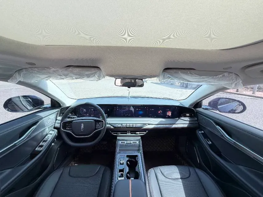 2024 Lincoln Z 2.0T 261HP L4 8AT,autocango,china used car exporter,china ev exporter,chinese used car exporter,chinese used ev exporter