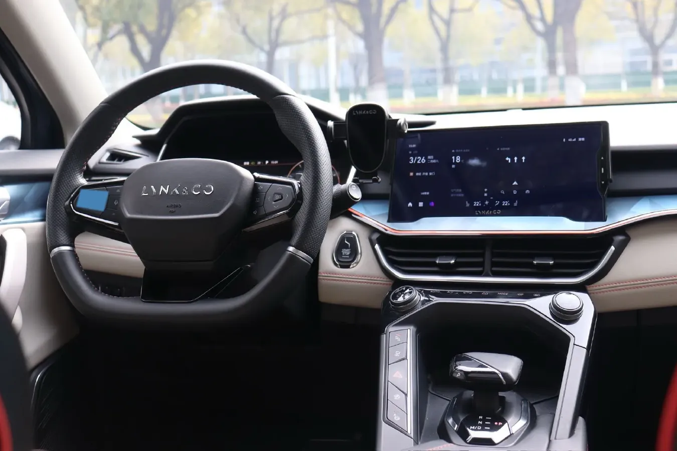 2020 LYNK&CO 06 1.5T 177HP L3 7DCT,autocango,china used car exporter,china ev exporter,chinese used car exporter,chinese used ev exporter