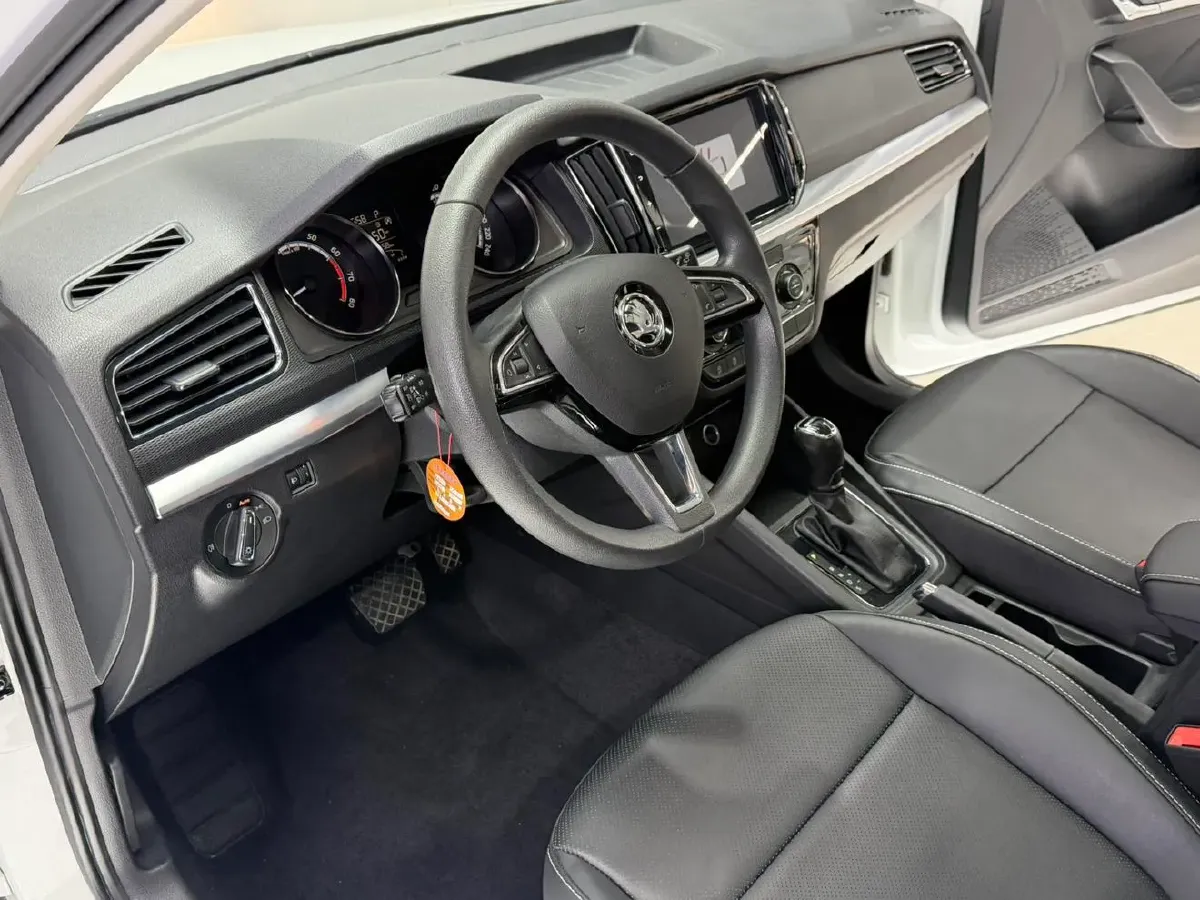 2023 Skoda Kamiq 1.5L 112HP L4 6AT,autocango,china used car exporter,china ev exporter,chinese used car exporter,chinese used ev exporter