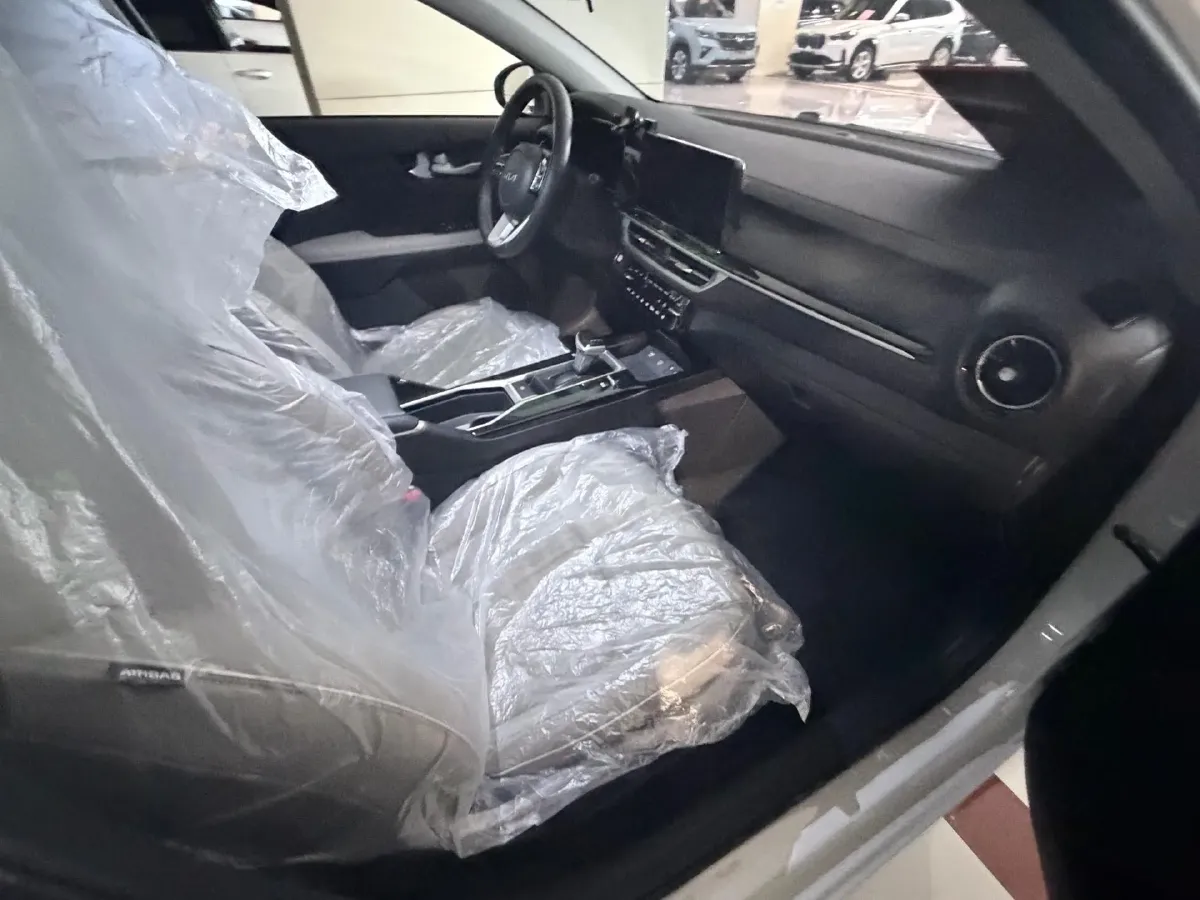 2023 Kia K3 1.5L 115HP L4 CVT,autocango,china used car exporter,china ev exporter,chinese used car exporter,chinese used ev exporter