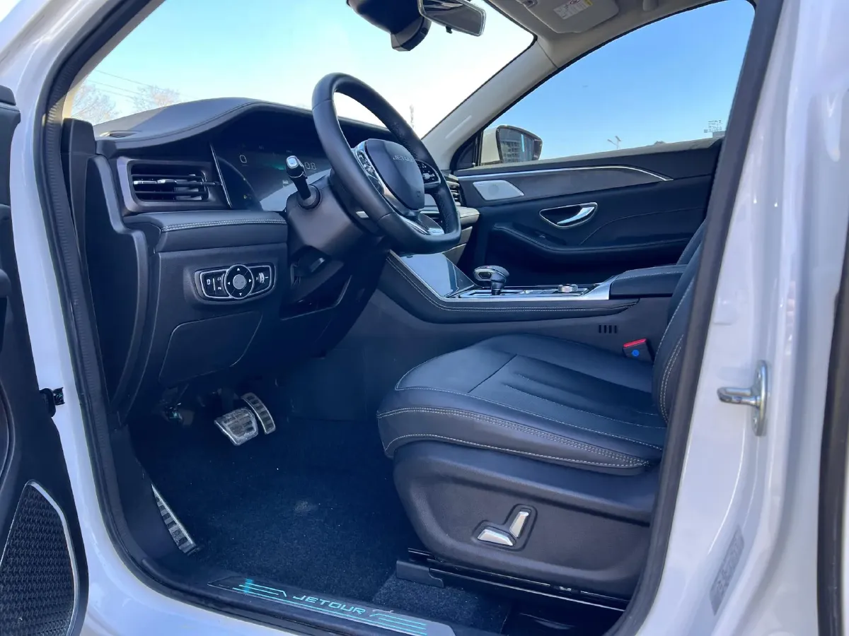 2022 Jetour X90 2.0T 254HP L4 7DCT,autocango,china used car exporter,china ev exporter,chinese used car exporter,chinese used ev exporter