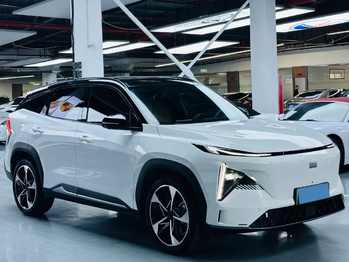 2023 Geely Galaxy L7 1.5T 163HP L4 3DHT PHEV 18.7KWH,autocango,china used car exporter,china ev exporter,chinese used car exporter,chinese used ev exporter