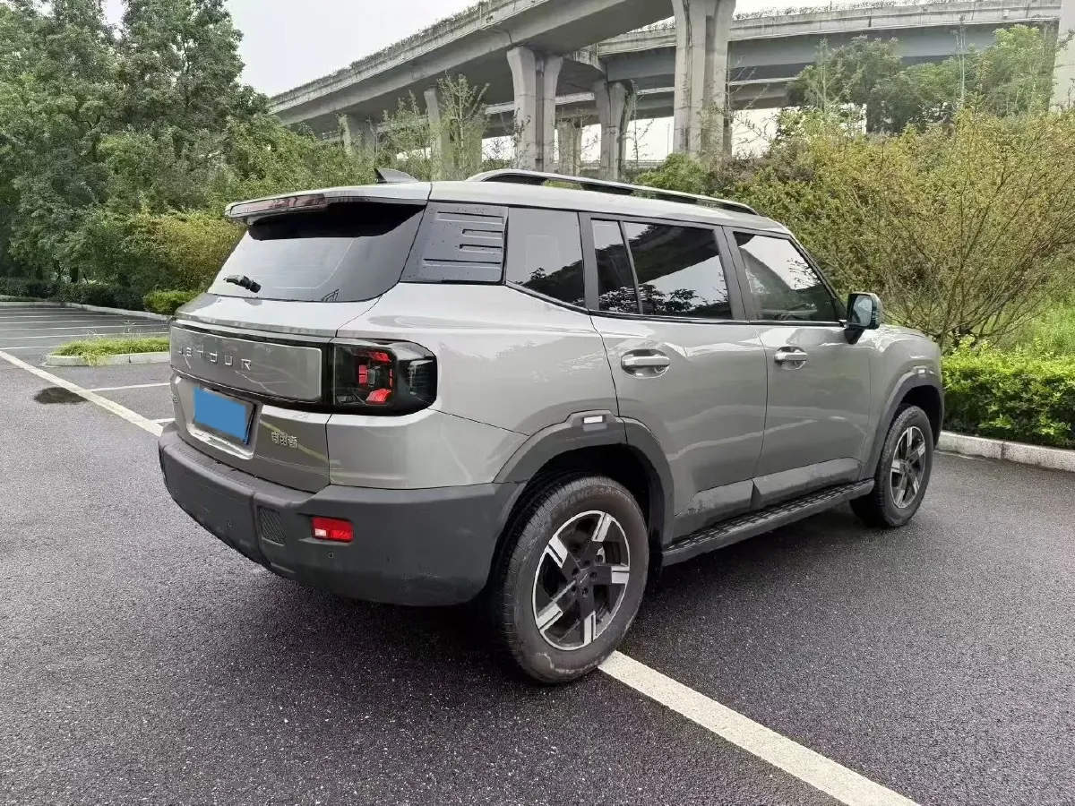 2025 Jetour DASHING 1.5T 184HP L4 7DCT,autocango,china used car exporter,china ev exporter,chinese used car exporter,chinese used ev exporter