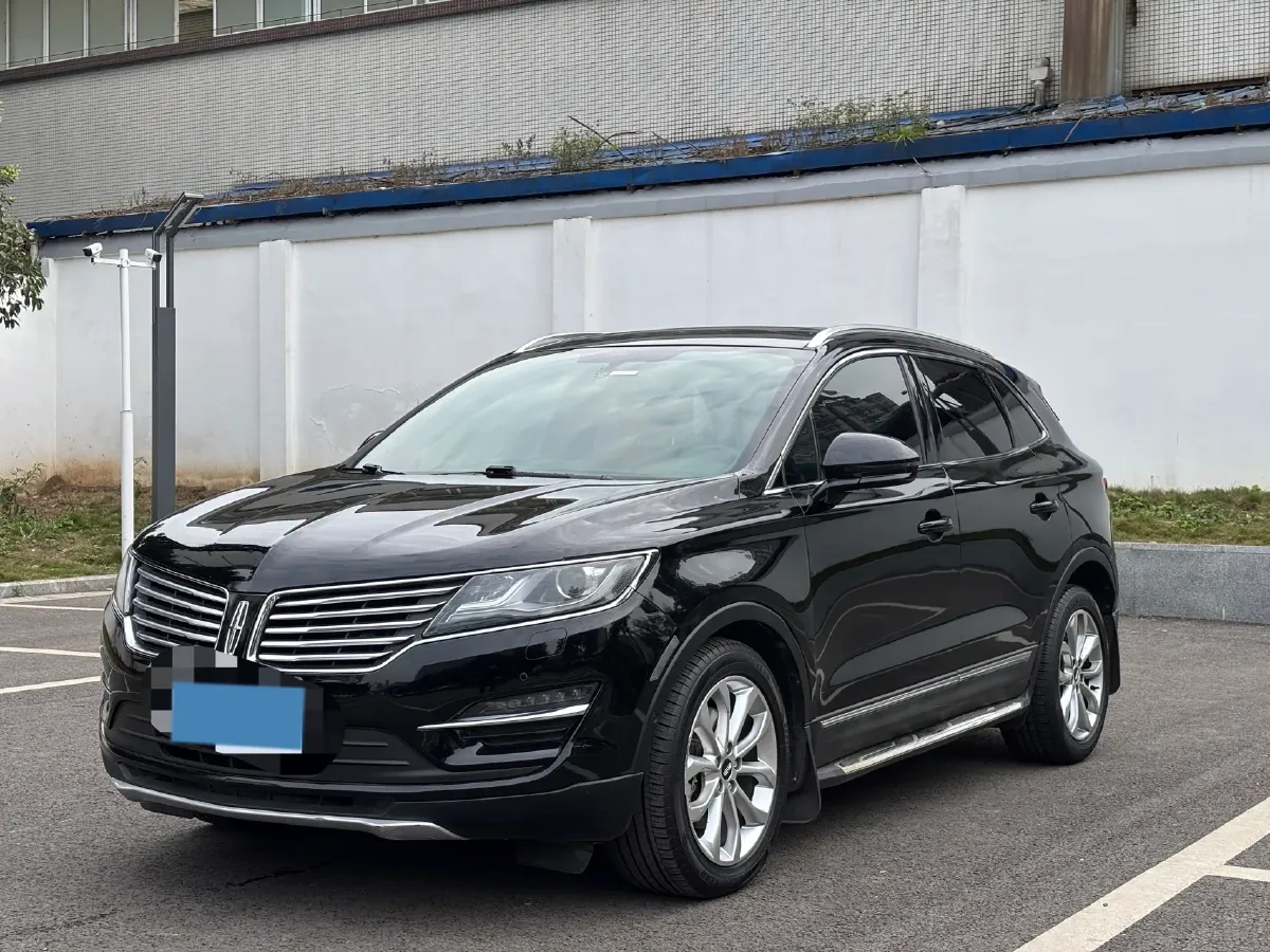 2018 Lincoln MKC 2.0T 203HP L4 6AT,autocango,china used car exporter,china ev exporter,chinese used car exporter,chinese used ev exporter