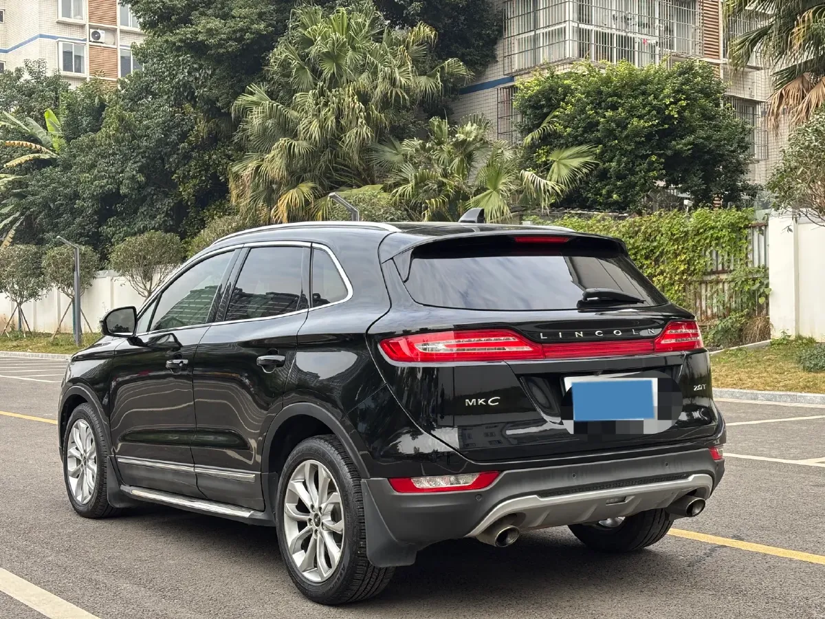 2018 Lincoln MKC 2.0T 203HP L4 6AT,autocango,china used car exporter,china ev exporter,chinese used car exporter,chinese used ev exporter