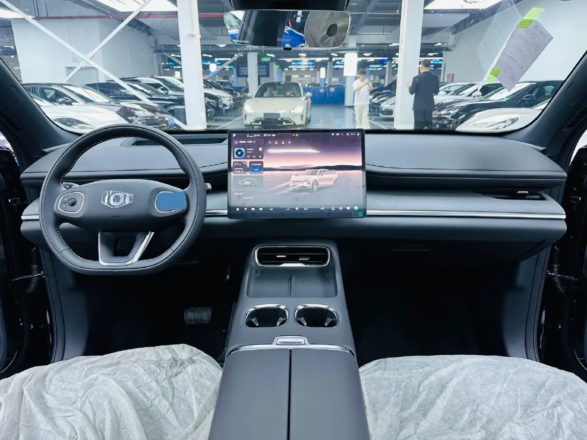 2025 ChangAn QiYuan Q07 1.5L 98HP L4 E-CVT PHEV,autocango,china used car exporter,china ev exporter,chinese used car exporter,chinese used ev exporter