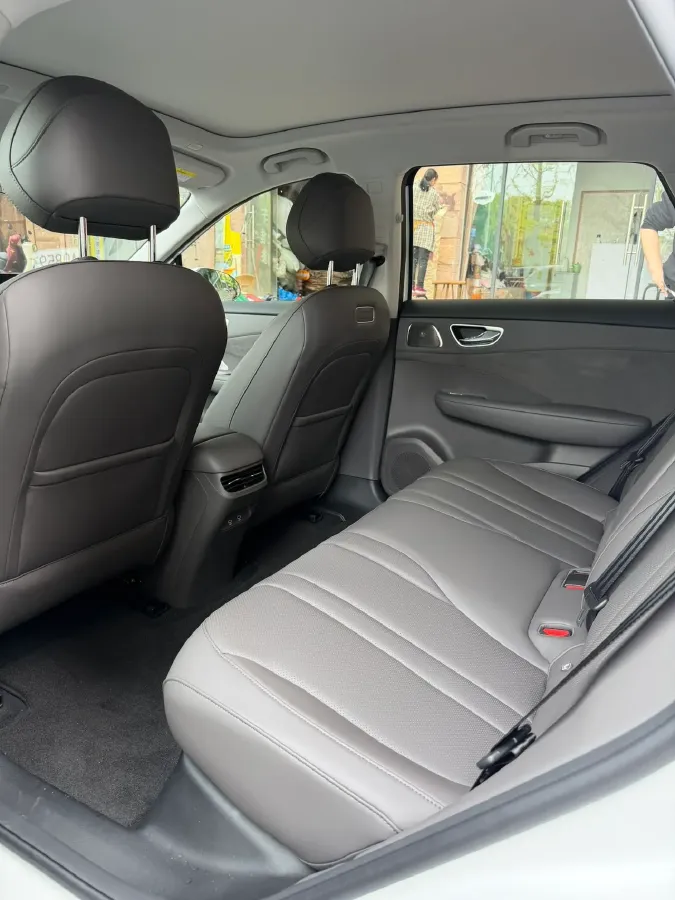 2025 HIMA Shangjie H5 REEV 98HP REEV,autocango,china used car exporter,china ev exporter,chinese used car exporter,chinese used ev exporter