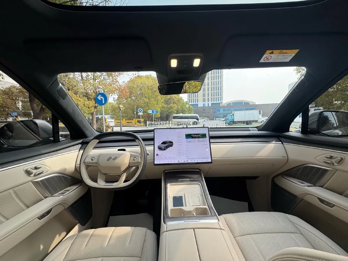 2025 ONVO L90 BEV,autocango,china used car exporter,china ev exporter,chinese used car exporter,chinese used ev exporter