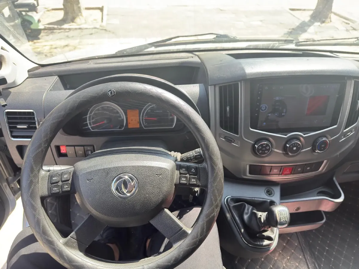 2021 DongFeng DFAC YuFeng 2.0T 127HP L4 6MT,autocango,china used car exporter,china ev exporter,chinese used car exporter,chinese used ev exporter