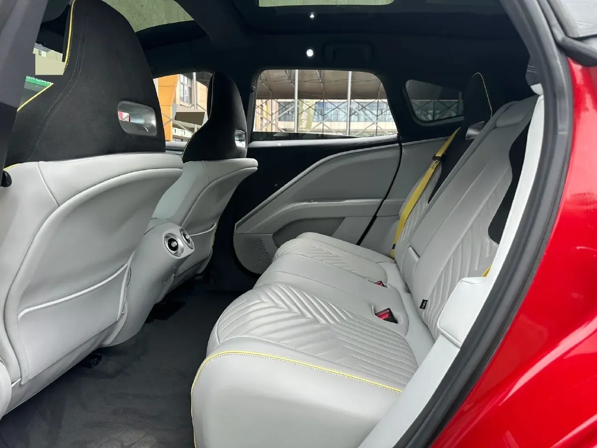 2022 Avatr 11 BEV 90.38KWH,autocango,china used car exporter,china ev exporter,chinese used car exporter,chinese used ev exporter