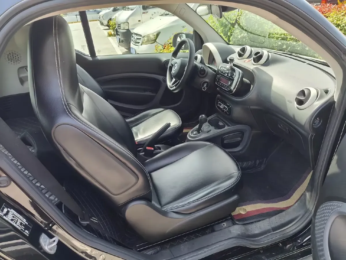 2018 HuangHai JiaoLong 2.4L 143HP L4 5AT,autocango,china used car exporter,china ev exporter,chinese used car exporter,chinese used ev exporter