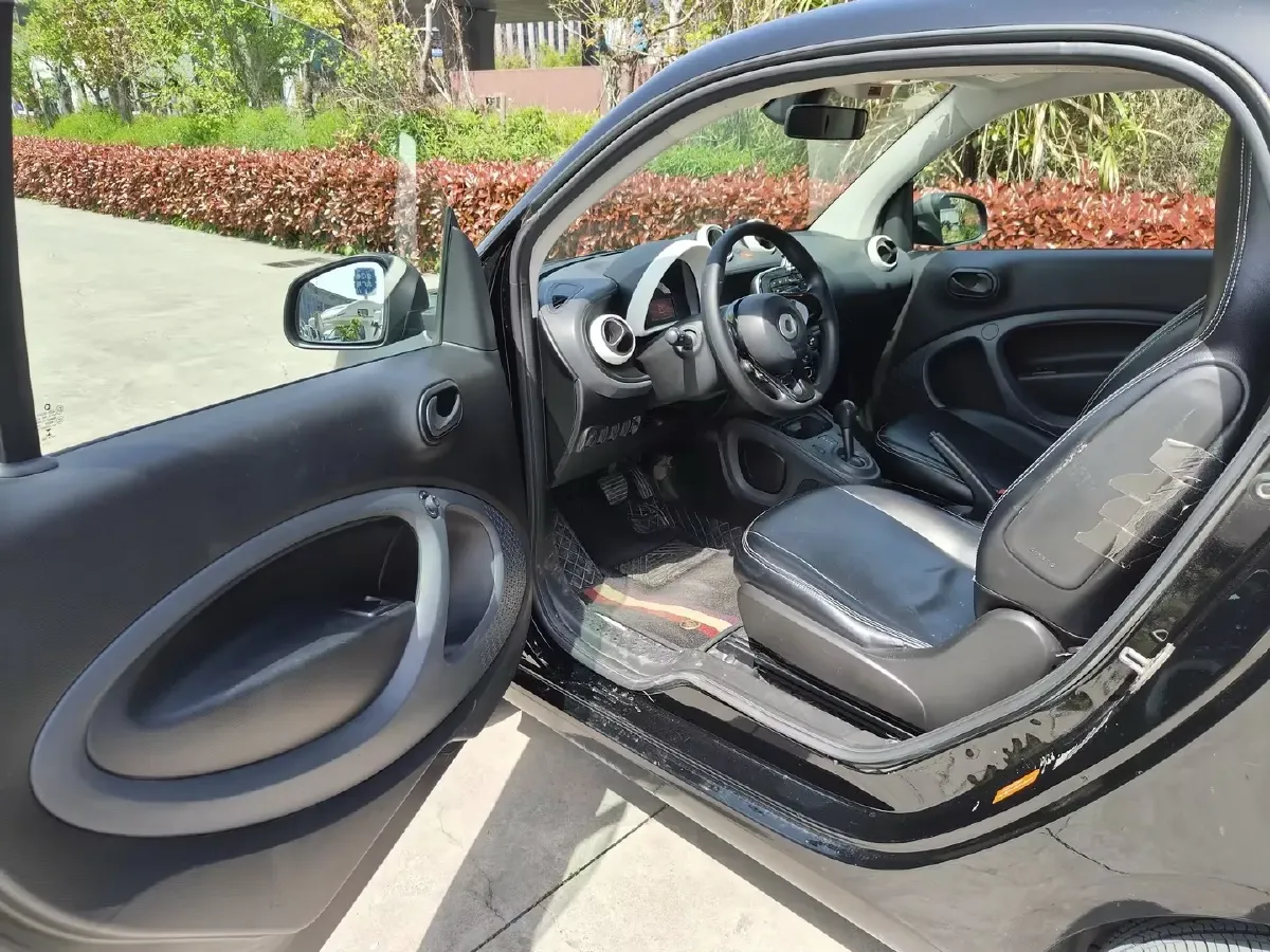 2018 HuangHai JiaoLong 2.4L 143HP L4 5AT,autocango,china used car exporter,china ev exporter,chinese used car exporter,chinese used ev exporter