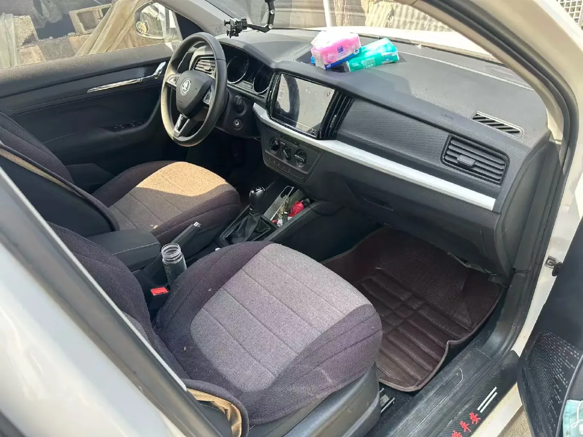 2020 Skoda Kamiq 1.5L 112HP L4 6AT,autocango,china used car exporter,china ev exporter,chinese used car exporter,chinese used ev exporter