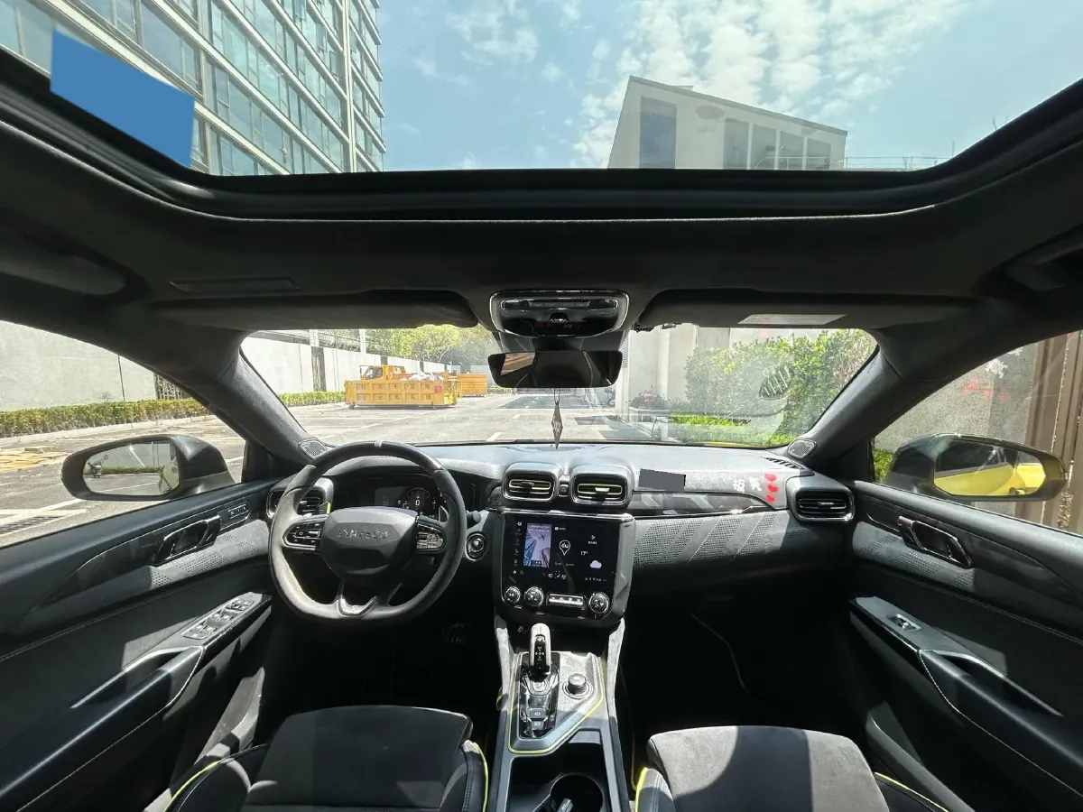 2019 LYNK&CO 03 2.0T 254HP L4 8AT,autocango,china used car exporter,china ev exporter,chinese used car exporter,chinese used ev exporter