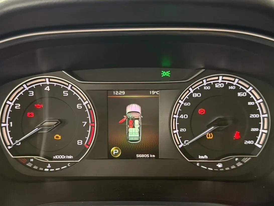 2021 Geely Coolray 1.4T 141HP L4 6DCT,autocango,china used car exporter,china ev exporter,chinese used car exporter,chinese used ev exporter