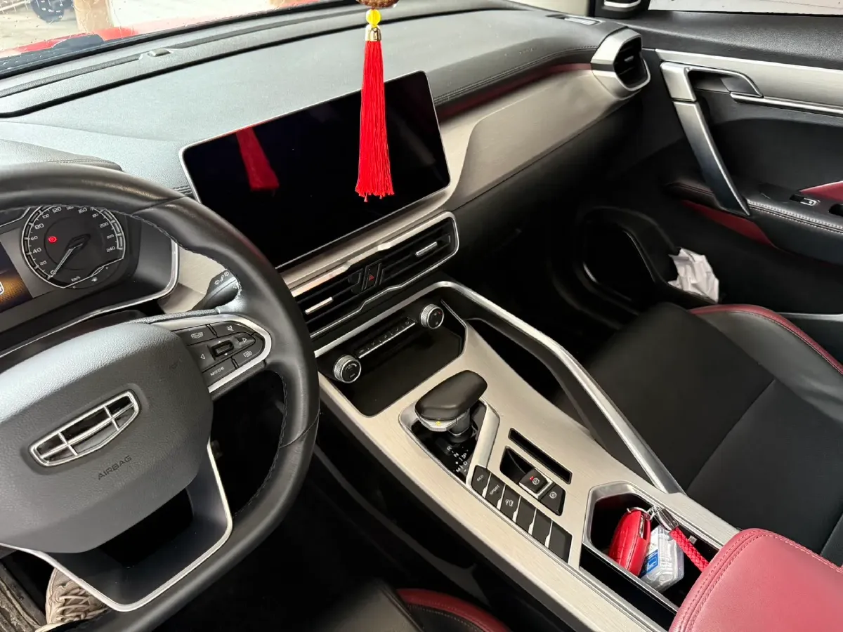 2021 Geely Coolray 1.4T 141HP L4 6DCT,autocango,china used car exporter,china ev exporter,chinese used car exporter,chinese used ev exporter