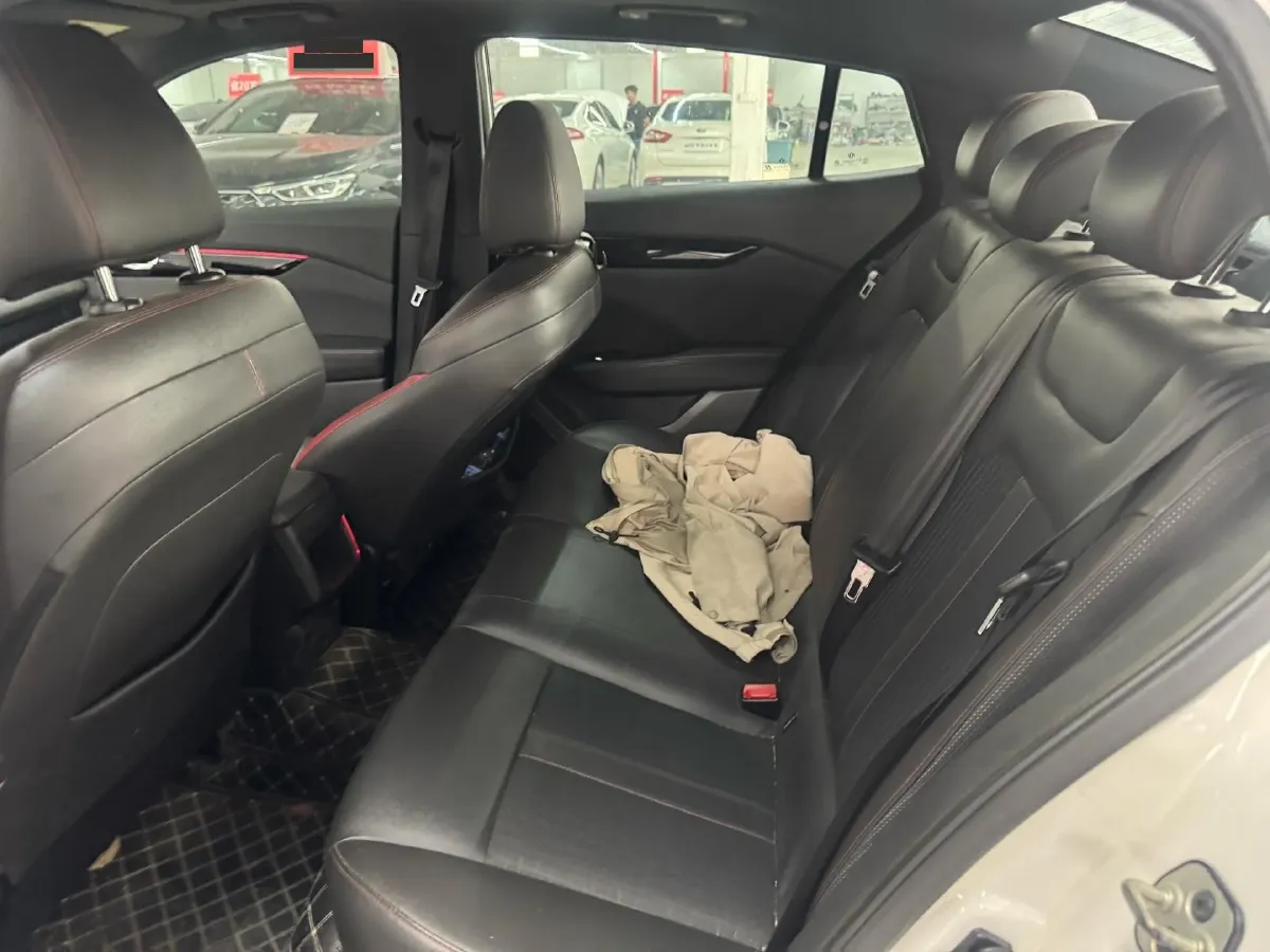 2021 DongFeng Aeolus YiXuan 1.5T 150HP L4 6DCT,autocango,china used car exporter,china ev exporter,chinese used car exporter,chinese used ev exporter