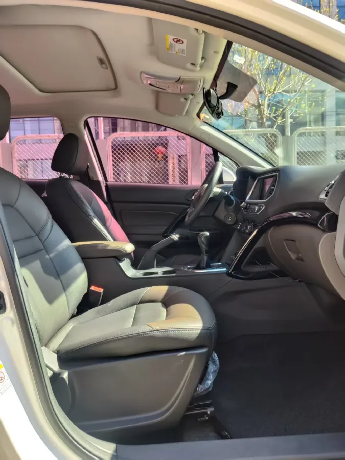 2017 GAC Trumpchi GS4 1.3T 137HP L4 5MT,autocango,china used car exporter,china ev exporter,chinese used car exporter,chinese used ev exporter