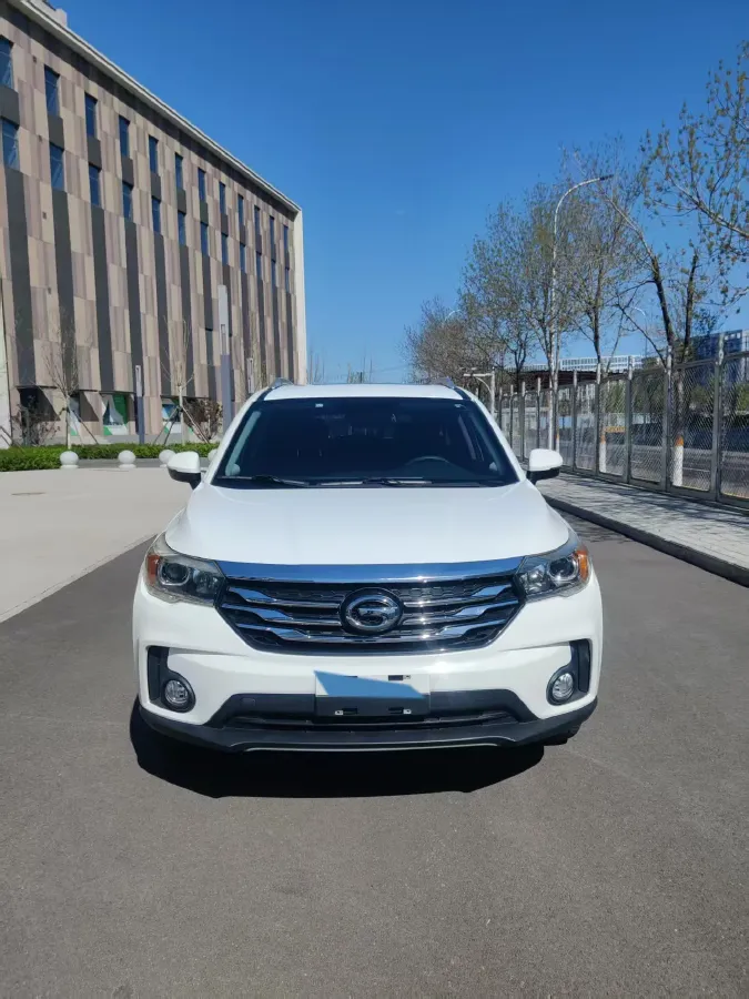 2017 GAC Trumpchi GS4 1.3T 137HP L4 5MT,autocango,china used car exporter,china ev exporter,chinese used car exporter,chinese used ev exporter
