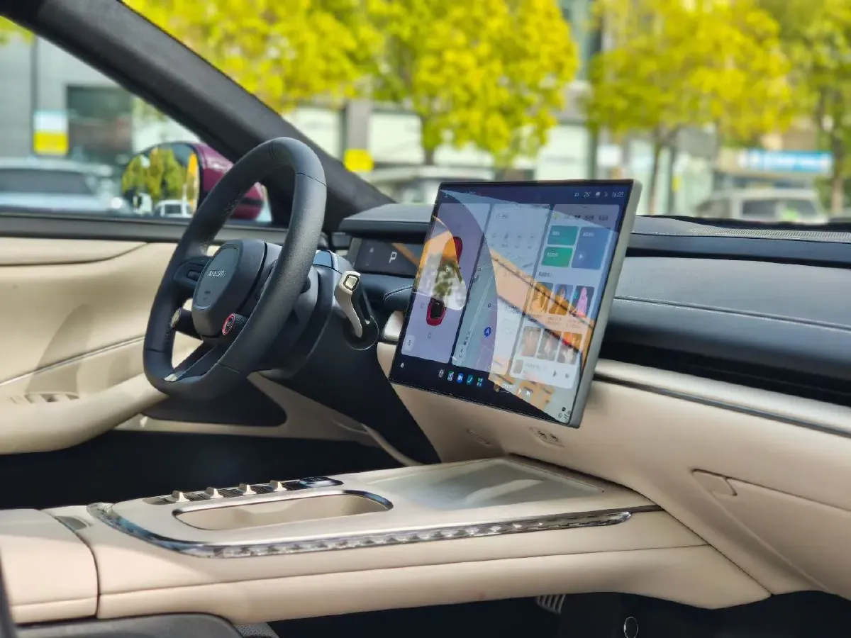 2024 MI SU7 BEV 101KWH,autocango,china used car exporter,china ev exporter,chinese used car exporter,chinese used ev exporter