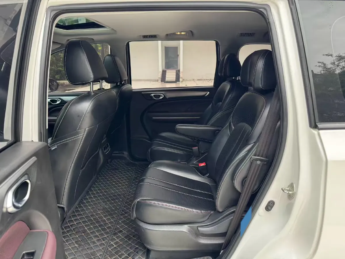 2023 GAC Trumpchi M6 1.5T 177HP L4 7DCT,autocango,china used car exporter,china ev exporter,chinese used car exporter,chinese used ev exporter