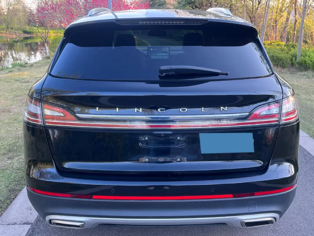 2021 Lincoln Nautilus 2.0T 245HP L4 8AT,autocango,china used car exporter,china ev exporter,chinese used car exporter,chinese used ev exporter