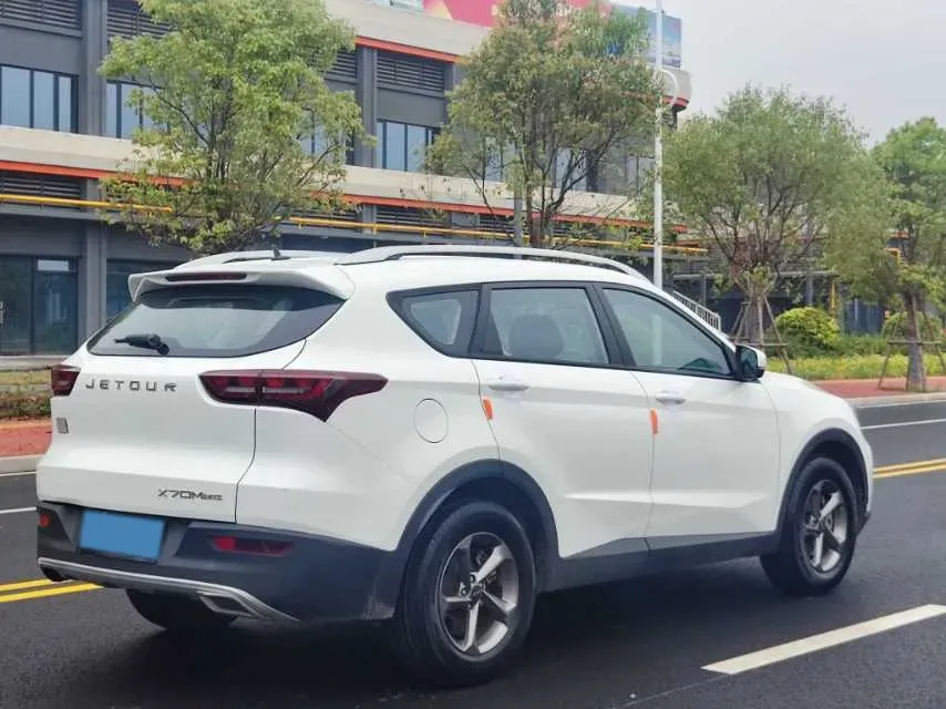 2020 Jetour X70M 1.5T 156HP L4 6DCT,autocango,china used car exporter,china ev exporter,chinese used car exporter,chinese used ev exporter