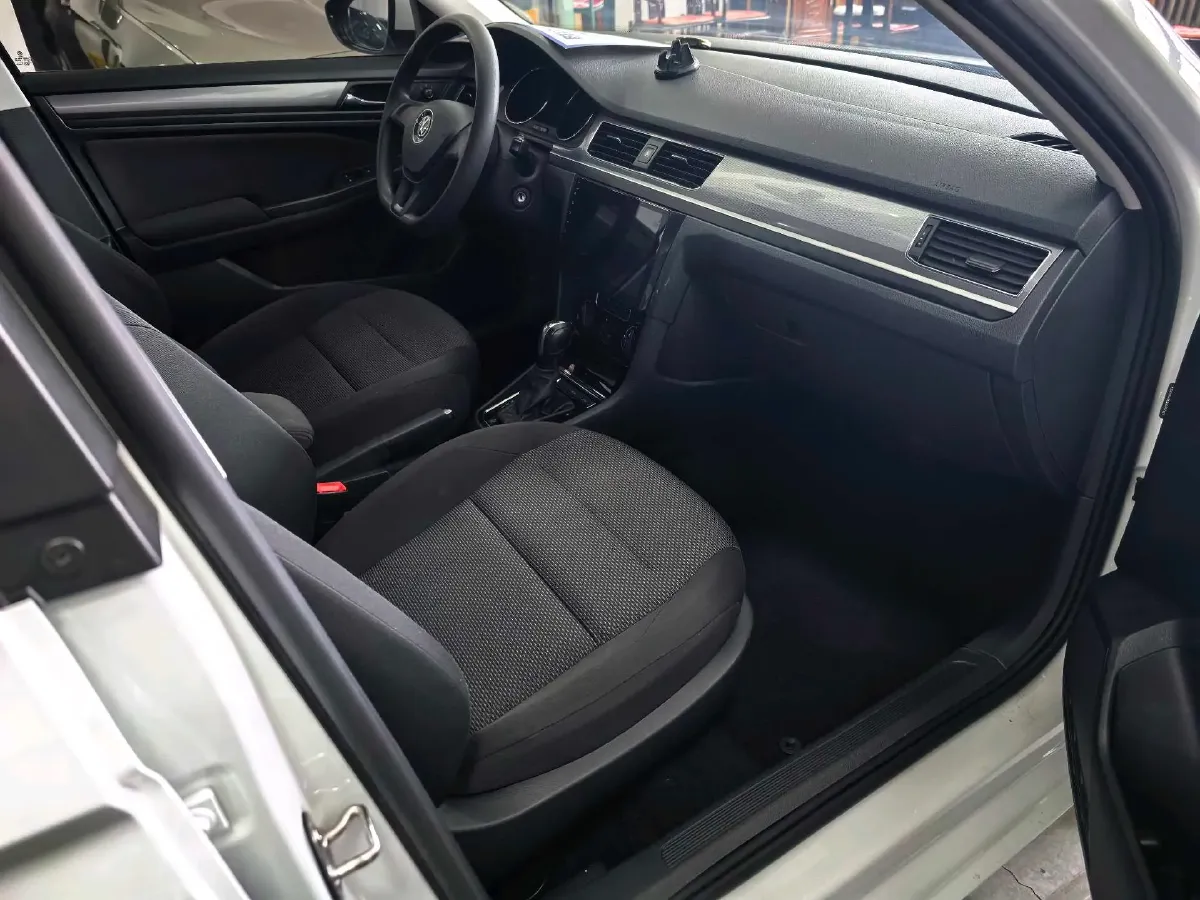 2019 Volkswagen Bora 1.5L 112HP L4 6AT,autocango,china used car exporter,china ev exporter,chinese used car exporter,chinese used ev exporter