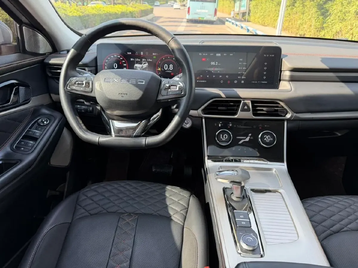 2021 Exceed TXL 2.0T 261HP L4 7DCT,autocango,china used car exporter,china ev exporter,chinese used car exporter,chinese used ev exporter