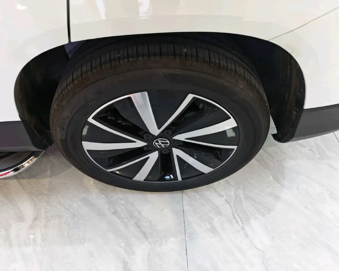 2024 Volkswagen Tharu 1.5T 160HP L4 7DCT,autocango,china used car exporter,china ev exporter,chinese used car exporter,chinese used ev exporter