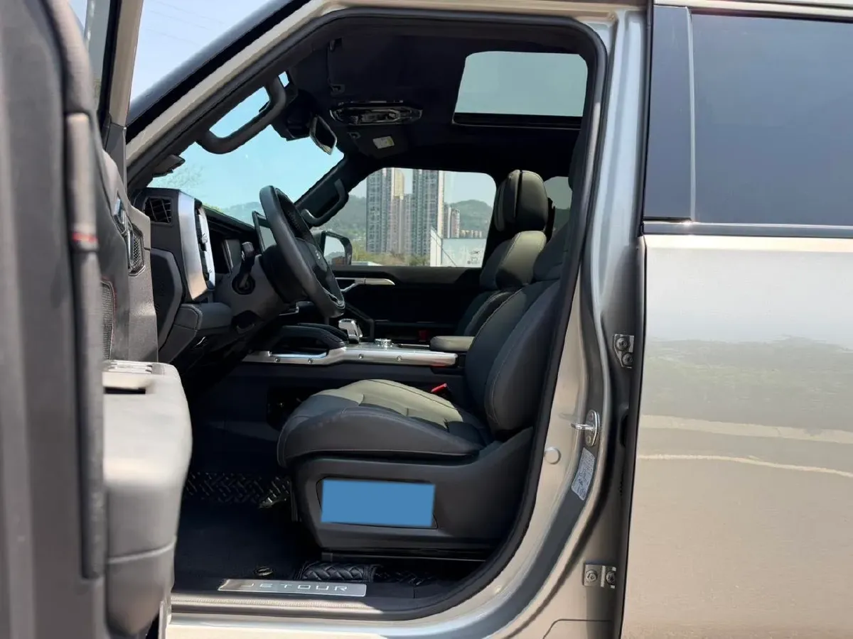 2024 Jetour ShanHai TravellerC-DM 1.5T 156HP L4 3DHT PHEV 43.24KWH,autocango,china used car exporter,china ev exporter,chinese used car exporter,chinese used ev exporter