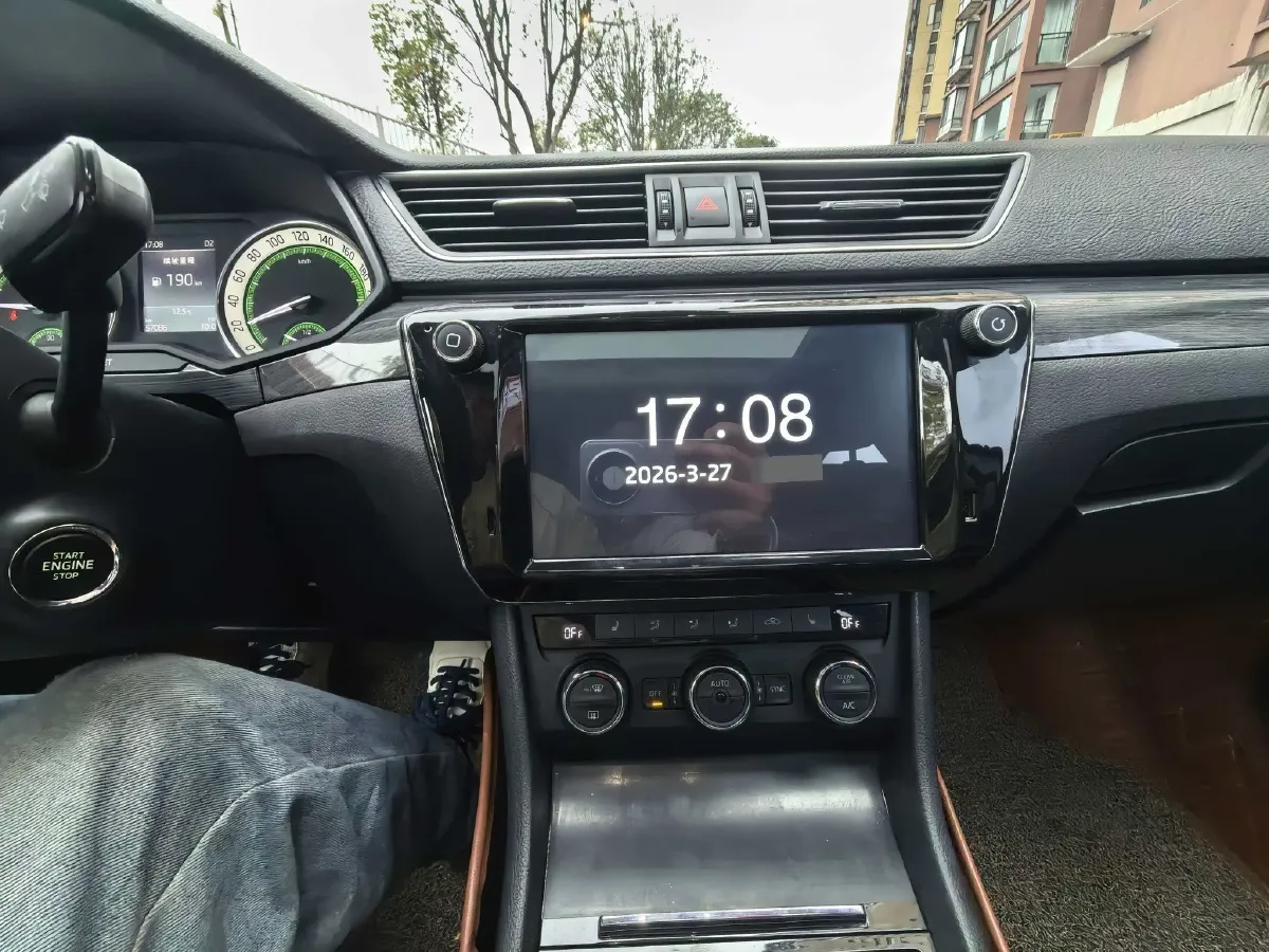 2018 Skoda Kodiak 1.8T 180HP L4 7DCT,autocango,china used car exporter,china ev exporter,chinese used car exporter,chinese used ev exporter