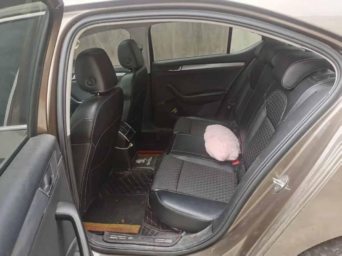 2018 Nissan Terra 2.5L 184HP L4 7AT,autocango,china used car exporter,china ev exporter,chinese used car exporter,chinese used ev exporter