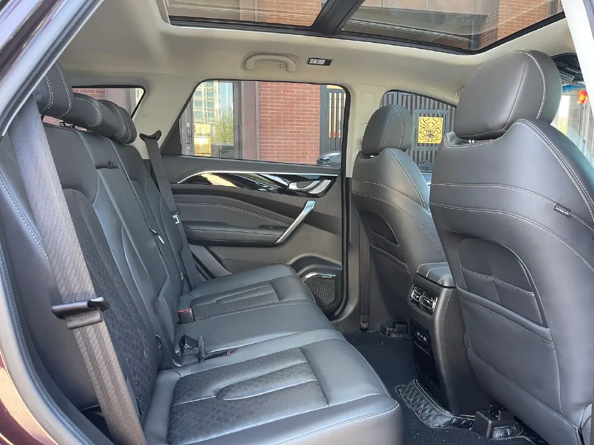 2020 Jetour X90 1.6T 197HP L4 7DCT,autocango,china used car exporter,china ev exporter,chinese used car exporter,chinese used ev exporter