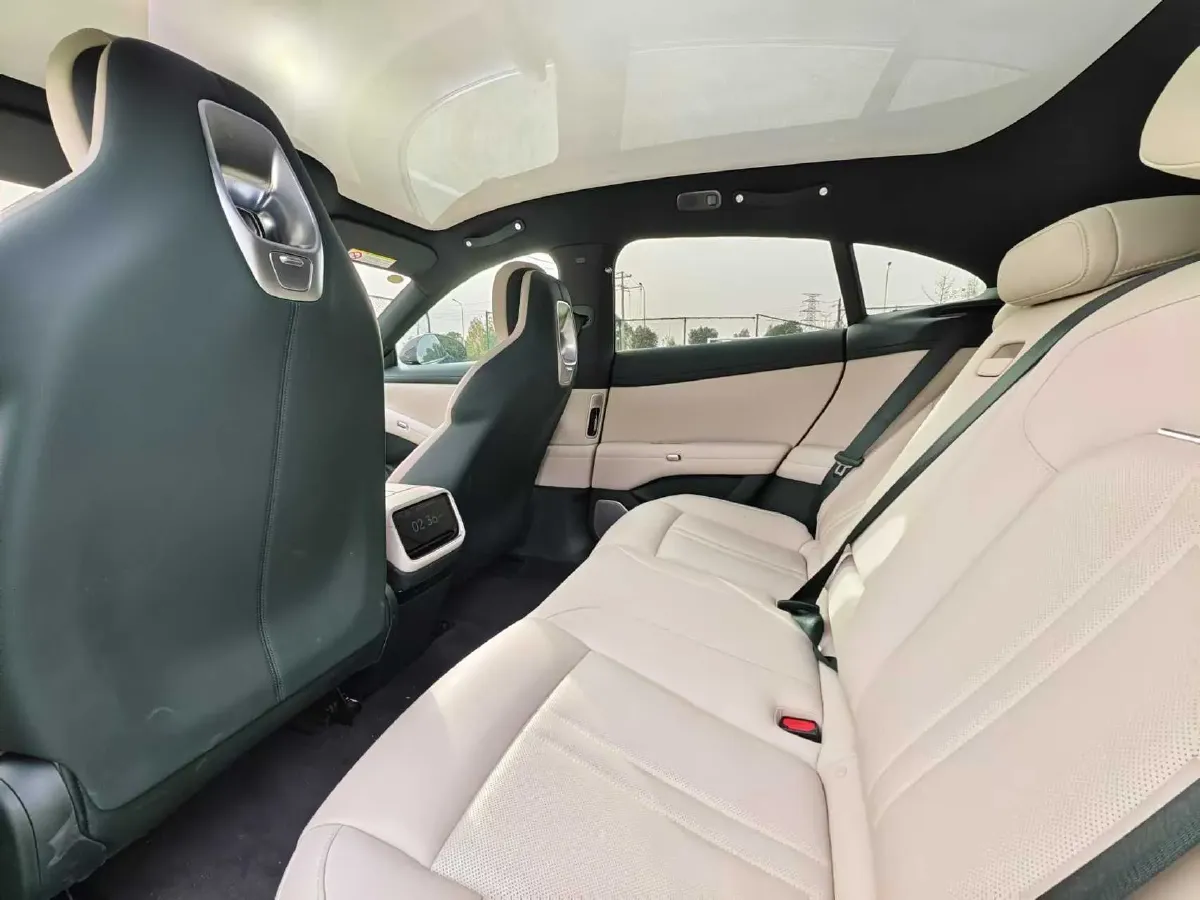 2025 MI YU7 BEV 96.3KWH,autocango,china used car exporter,china ev exporter,chinese used car exporter,chinese used ev exporter