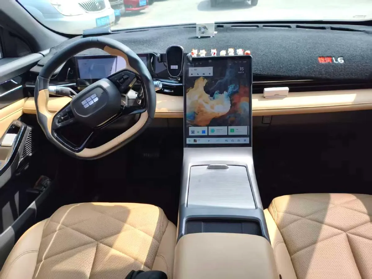 2024 Geely Galaxy L6 1.5T 163HP L4 3DHT PHEV,autocango,china used car exporter,china ev exporter,chinese used car exporter,chinese used ev exporter