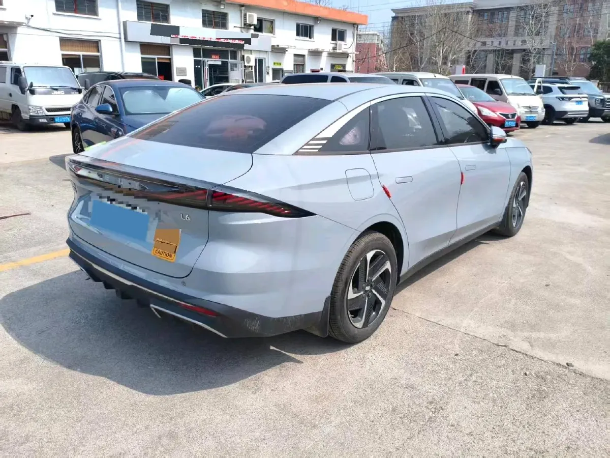2024 Geely Galaxy L6 1.5T 163HP L4 3DHT PHEV,autocango,china used car exporter,china ev exporter,chinese used car exporter,chinese used ev exporter