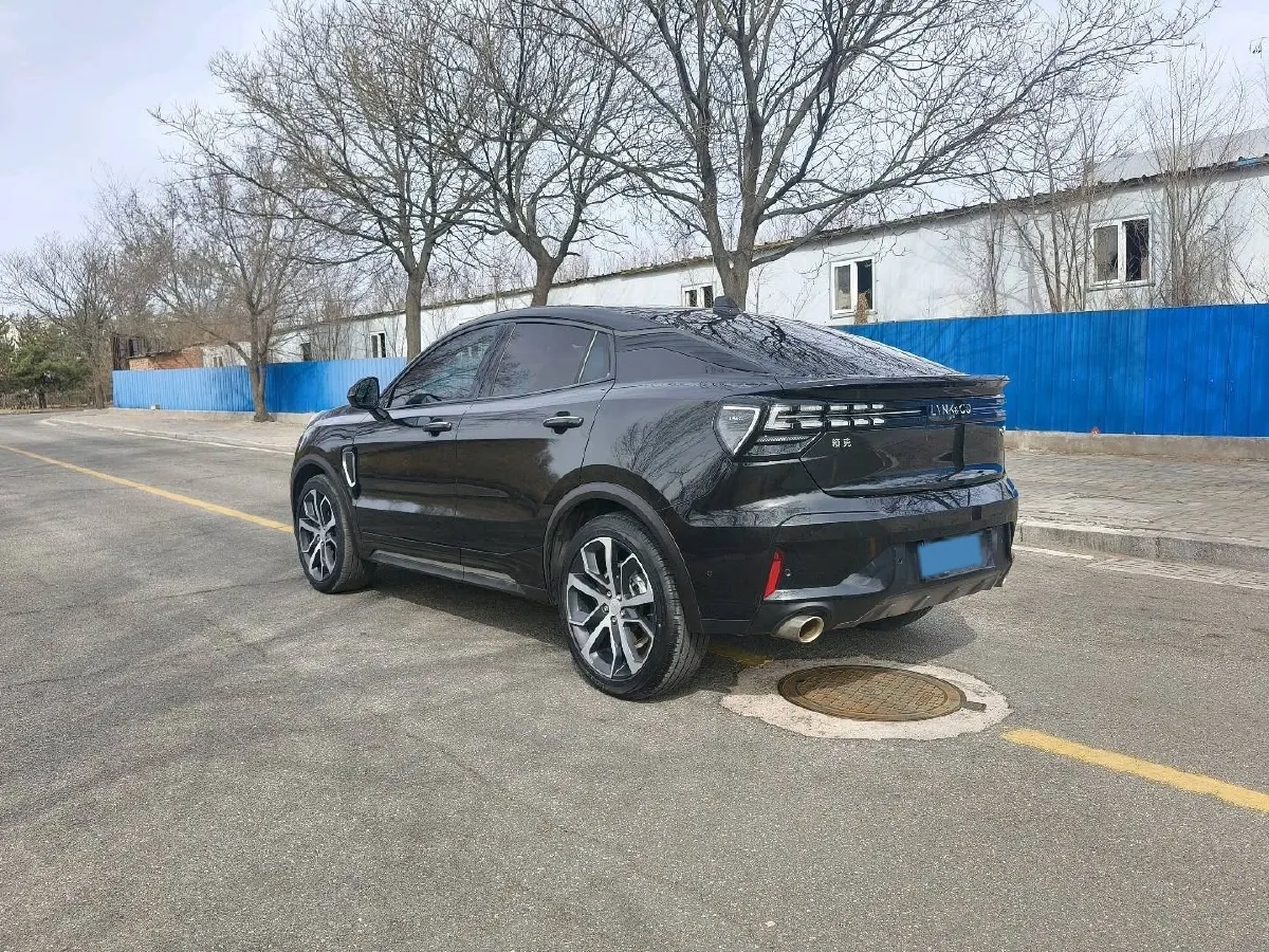 2022 LYNK&CO 05 2.0T 254HP L4 8AT,autocango,china used car exporter,china ev exporter,chinese used car exporter,chinese used ev exporter