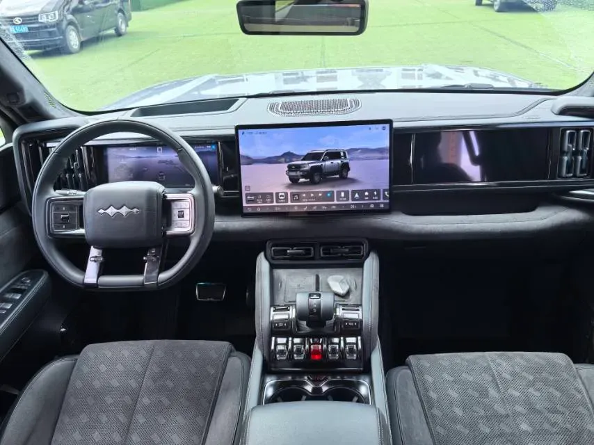 2023 Toyota Crown Kluger 2.5L 189HP L4 E-CVT Hybrid,autocango,china used car exporter,china ev exporter,chinese used car exporter,chinese used ev exporter